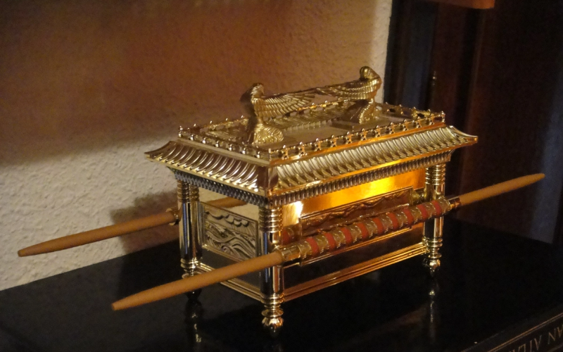 UBICACIÓN DEL ARCA Y ACELERARÍA LA CONSTRUCCIÓN DEL TEMPLO