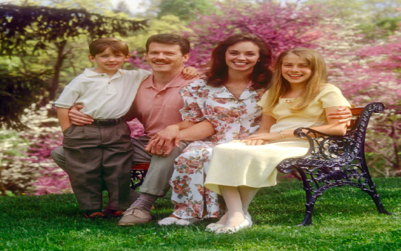 Hogar feliz basado en la Biblia.