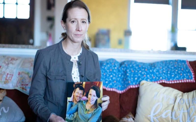 AUTORIDADES PROHÍBEN A UNA MADRE CRISTIANA DE ADOPTAR NIÑOS