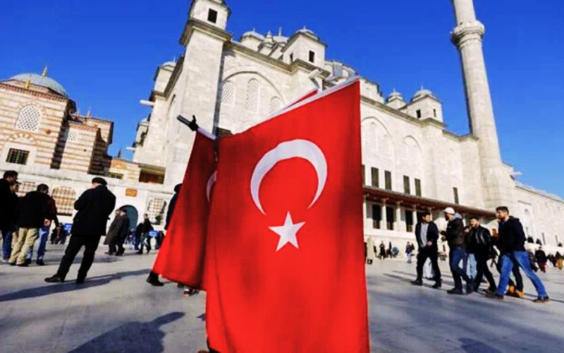 CRISTIANOS DEPORTADOS POR AMENAZA A LA SEGURIDAD NACIONAL